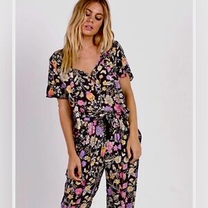 Spell Sayulita Short Sleeve Blouse, Nighshade, XS, GUC!